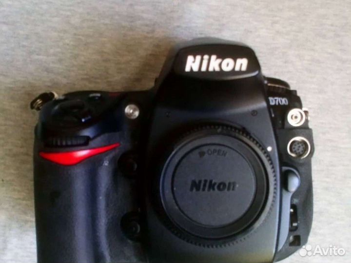 Nikon D700