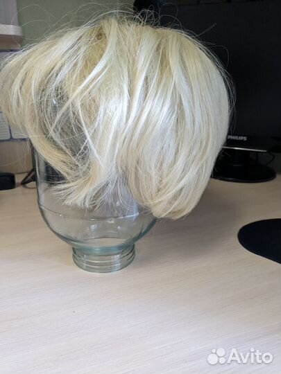 Парик блонд короткий с челкой