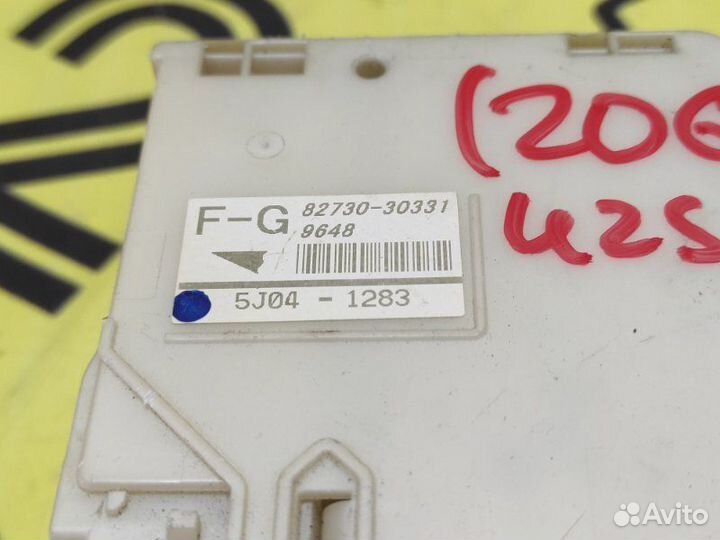 Блок предохранителей салона Lexus Gs430 UZS190