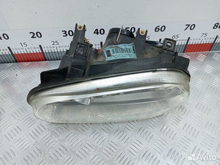 Фара передняя для Volkswagen Golf 4 1J1941017F