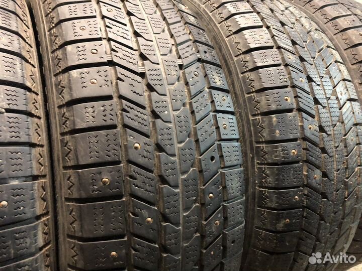 Ironman Polar Trax 235/65 R17 104T