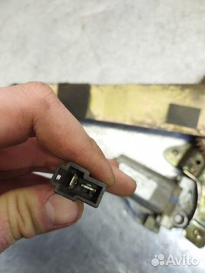 Стеклоподъемник задний правый Chery Tiggo 2007