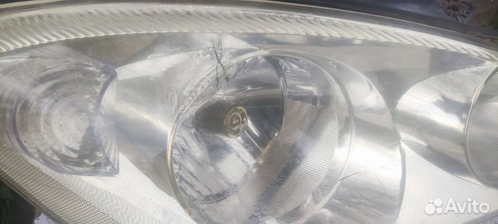 Фара передняя правая ceed