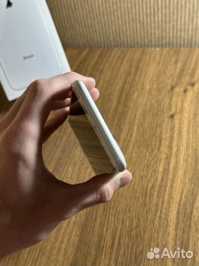 iPhone 8 Plus, 64 ГБ