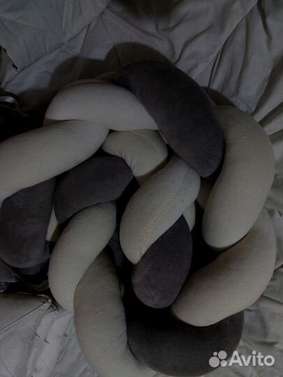 Бортики в кроватку косичка