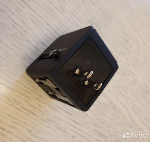 Универсальное зарядное устройство адаптер 2usb