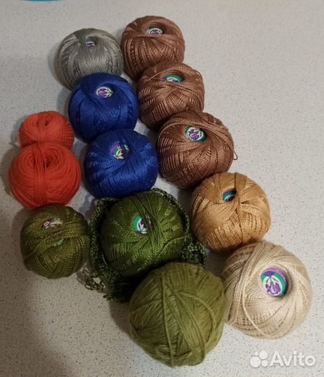 Вязальные нитки 