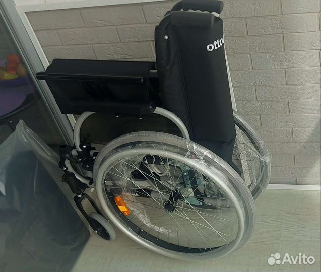 Инвалидная коляска новая