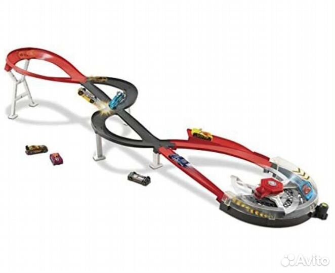 Hot Wheels Team Spiral Speedway от Mattel