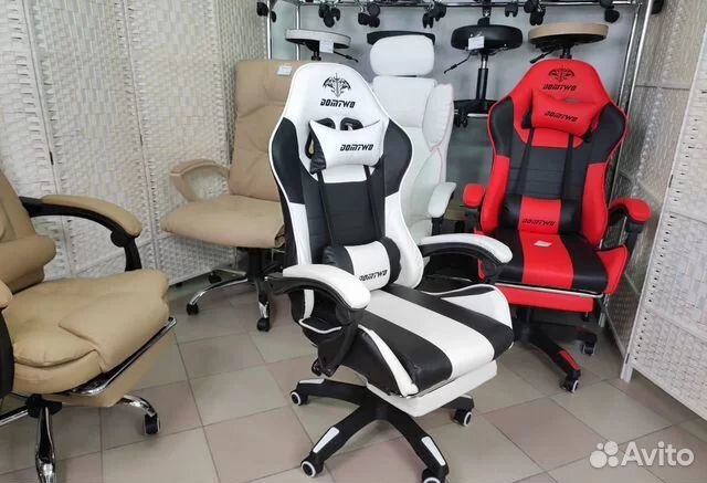 Компьютерное кресло новое