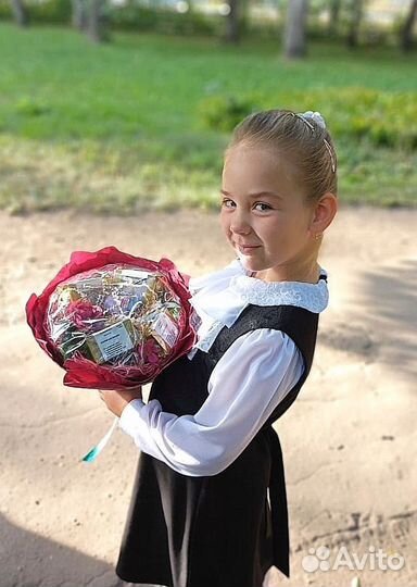 Подарок учителю - букет с чаем и сладостями