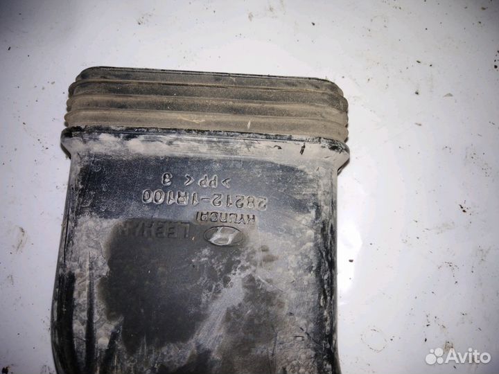 Воздуховод Hyundai Solaris 2010