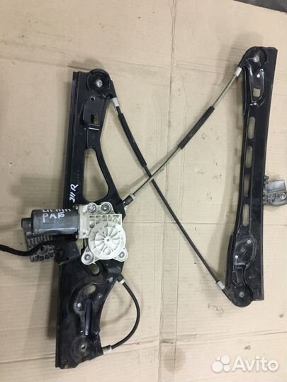 Электро стеклоподъемник передний Mercedes w211