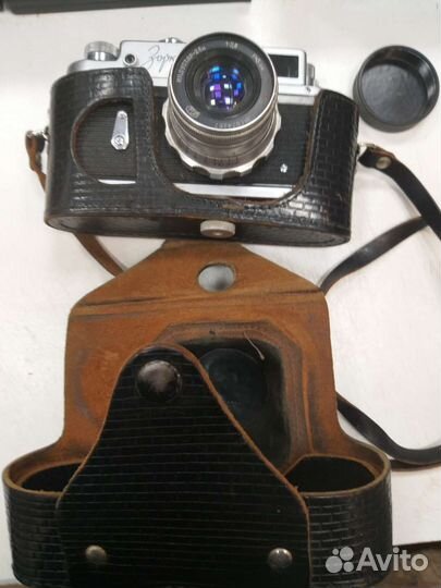Плёночный фотоаппарат Зоркий 4