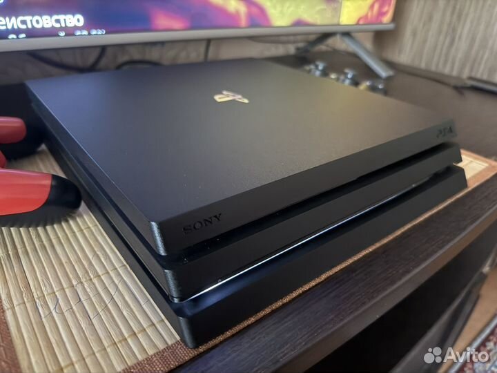Sony playstation 4 pro 1tb 2 геймпада