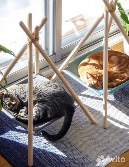 Лежак-гамак для животных средних и мелких пород