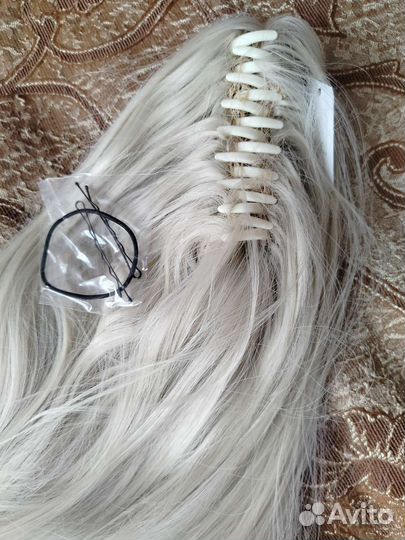 Хвост шиньон на крабе