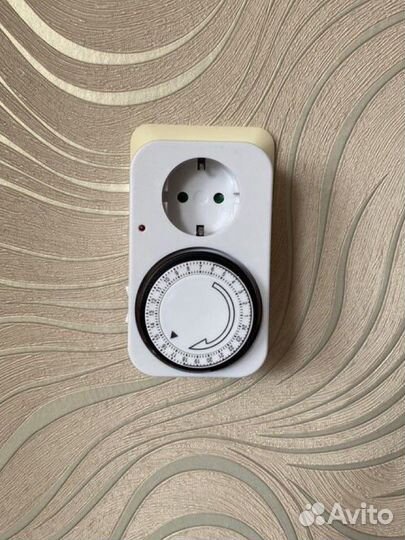 Программируемый таймер на 24 часа