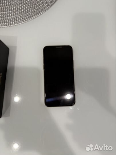 iPhone 11 Pro, 64 ГБ