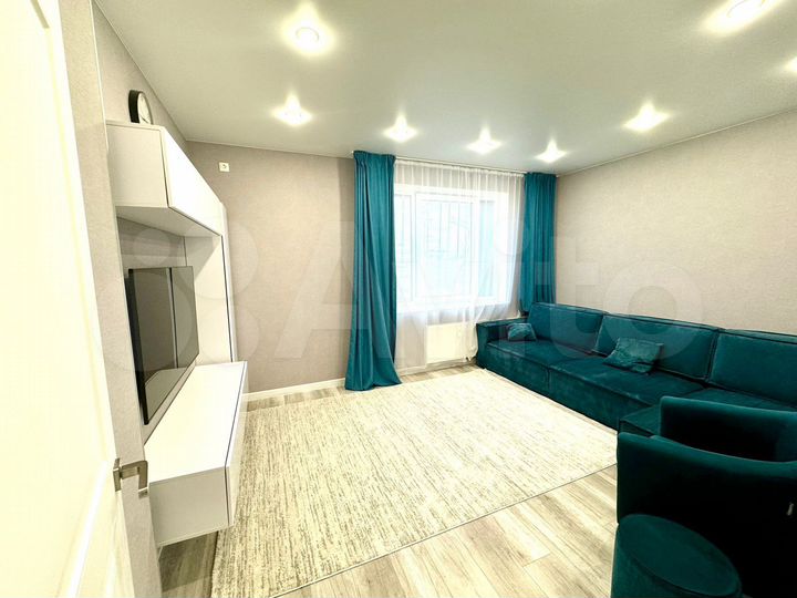 2-к. квартира, 54 м², 14/19 эт.