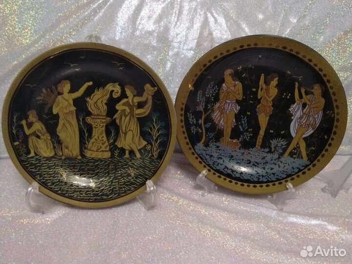 Настенная тарелка