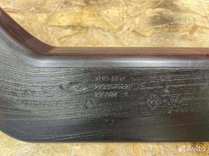 Воздуховод салона правый LADA X-Ray