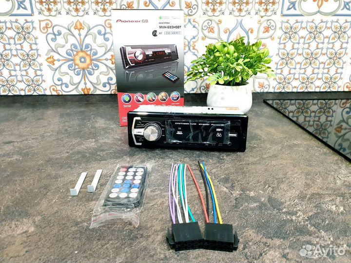 Автомагнитола Pioneer