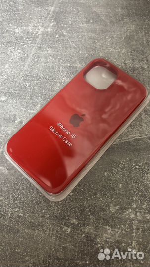 Чехол на iPhone 15 новый