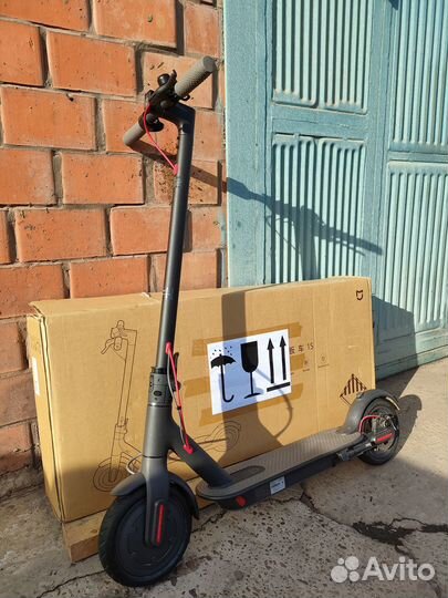 Электросамокат Xiaomi 365