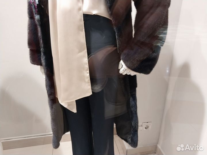 Новые женские классические брюки в темно-синие