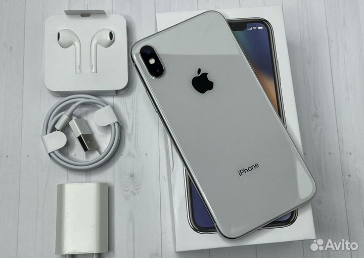 iPhone X, 64 ГБ
