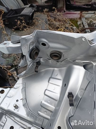 Chevrolet aveo t300 14г. Лонжерон передний правый