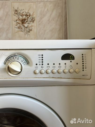 Стиральная машинка Electrolux EWS 1030
