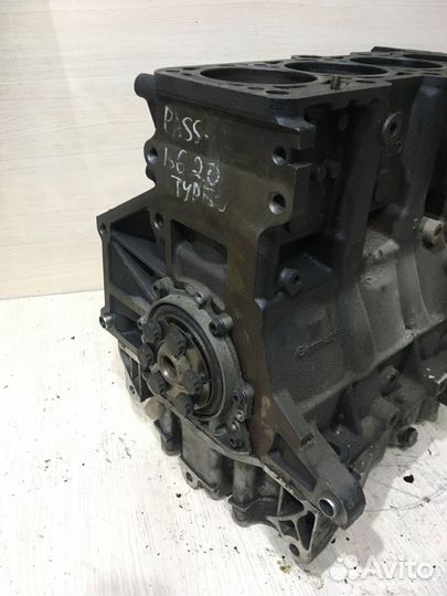 Блок двигателя Фольксваген пассат Б6 2.0 Турбо