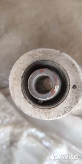 Рычаг правый нижний Инфинити М37х