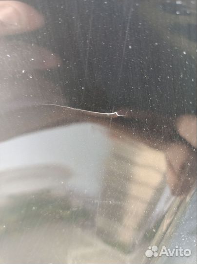 Капот от Mercedes-Benz