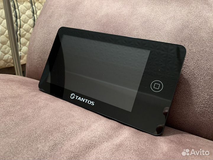 Видеодомофон Tantos NEO 7”
