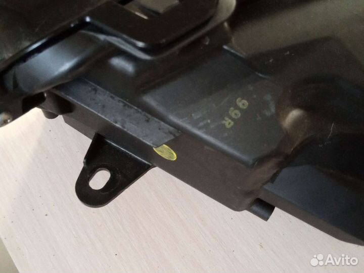 Фара правая Lexus NX 200/300H рестайлинг