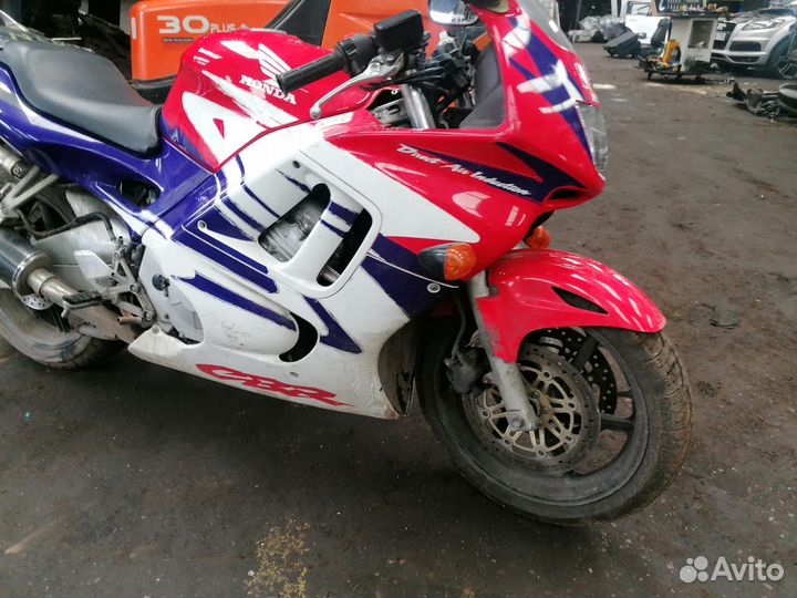 Honda CBR f3 в разборе