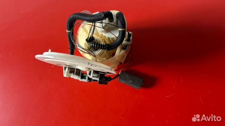 Насос топливный в сборе Opel Astra H 1.6 Z16XEP