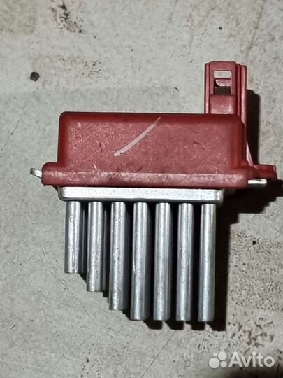 Резистор отопителя Vag 1J0907521