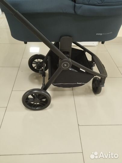 Коляска 3 в 1 новая