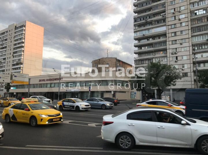 Продам торговое помещение, 163 м²