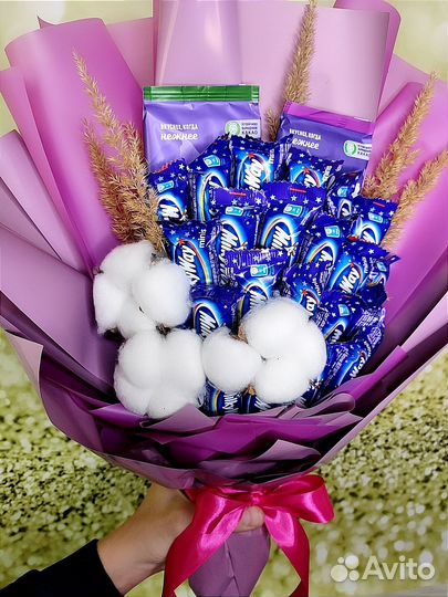 Подарок, съедобный букет из конфет