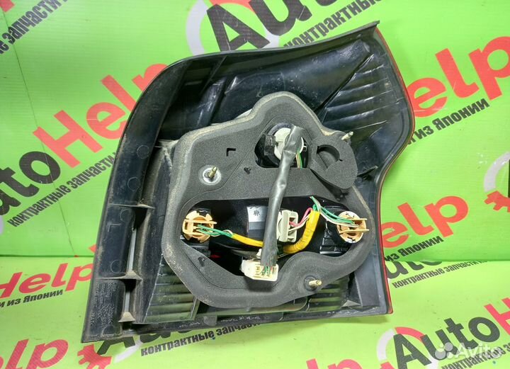 Фонарь toyota corolla runx NZE121 1364 задний лев