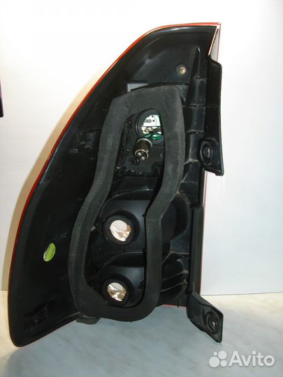 Фонарь правый светодиодн. Toyota Cruiser Prado 120