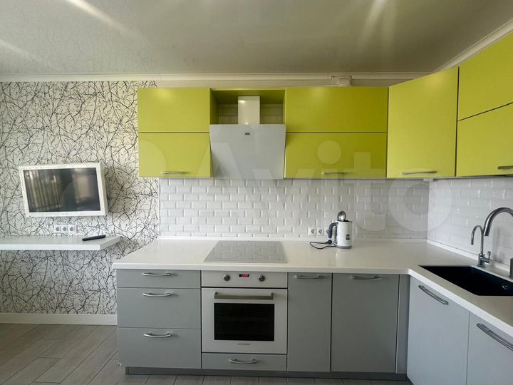 2-к. квартира, 68,6 м², 6/6 эт.