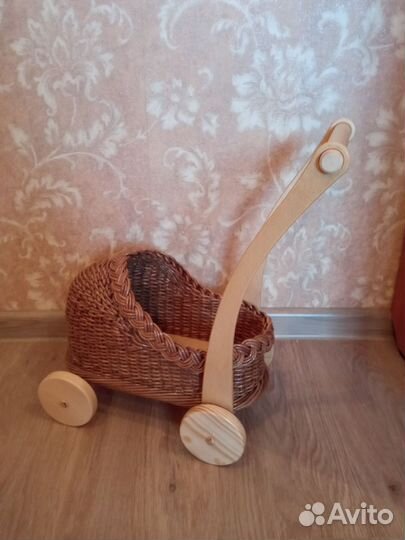 Коляска для кукол новая