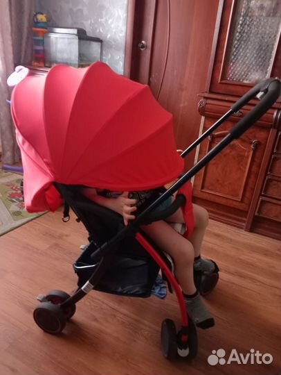Коляска лёгкая
