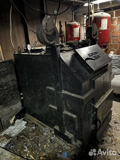 Твердотопливный котел длительного горения